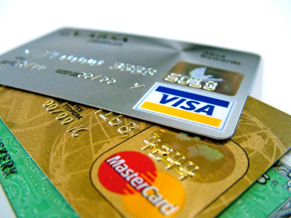 Сбербанк кред карты. Заемные деньги – только руку протяни. Обслуживание кредитной карты Сбербанка.